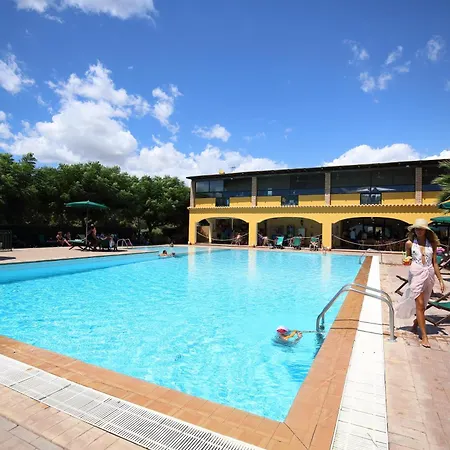 Marina Del Marchese Beach Hotel Botricello