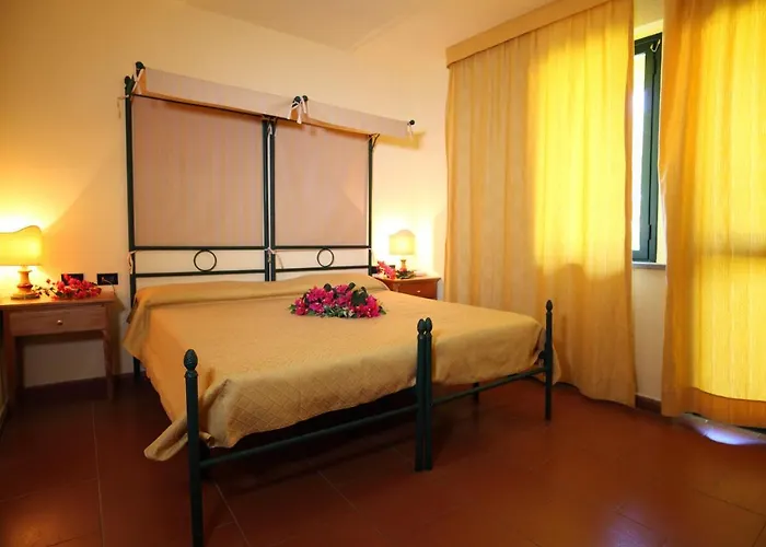 Marina Del Marchese Beach Hotel Botricello