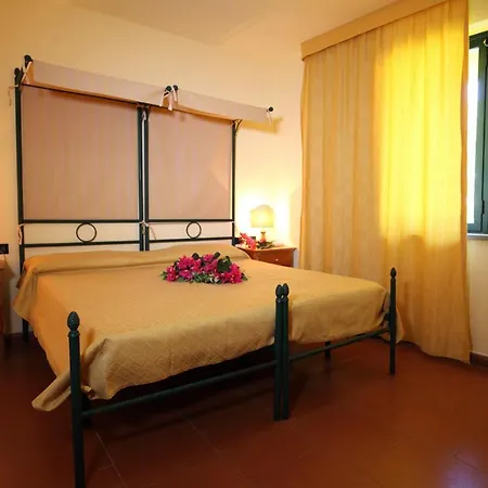 Marina Del Marchese Beach Hotel Botricello